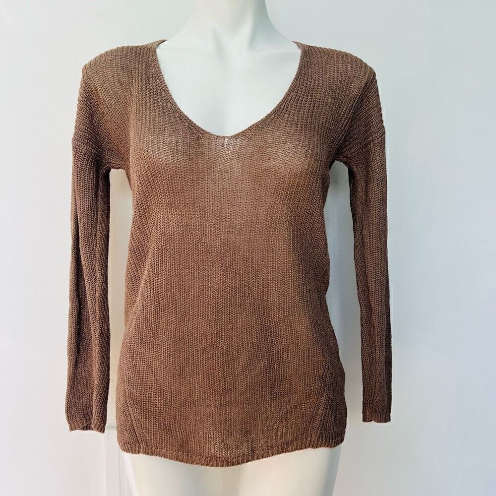 Aritzia Babaton Linen and Silk Light weight knit sweater